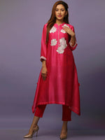 Floral Elegance: Elevate Your Style with Exquisite Pink Kurta