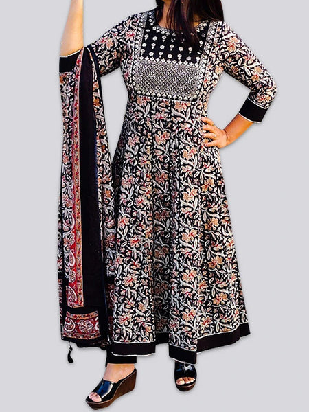 Long Frok Style Kurti With Pant And Dupatta
