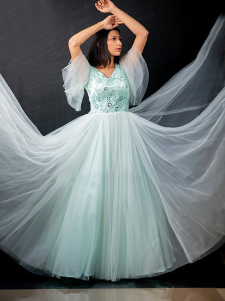 Elegant Opulence: The Heavy Flared Gown - Embrace Regal Splendor